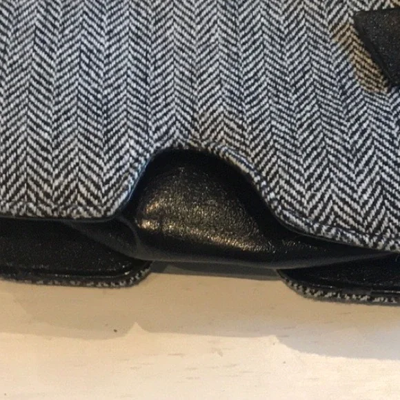 Dog Shaped Purse Black/White Herringbone Tweed Faux Leather Handbag Scottie - Picture 6 of 15
